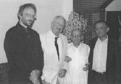 Almotamar Net - The author with Dr Abdul Karim al-Iryani (centre), Dr Abdullah Abdul Wali Nasher and Tim Mackintosh-Smith, Sanaa, 2003.