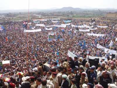 Almotamar Net - AL-MAHWEET- Thousands of people participated Monday in a rally for the General Peoples Congress (GPC)s presidential candidate Ali Abdullah Saleh in al-Mahweet governorate. 