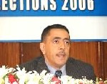 Almotamar Net - Mohammed Abloom, head of foreign relations department of General People�s Congress (GPC has) called on political parties to work together to try finding solutions instead complaints and animadversions.