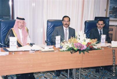 Almotamar Net - The board of directors of the Yemenia Airways held its ordinary meting Monday \in Hilton Hotel in Jeddah, Saudi Arabia ,   under chairmanship of Captain Abdulkhaliq Saleh al-Qadi, the chairman of the board, the representative of the Yemeni side and attended by member of the board, the director general Hani Mansour Arif, representative of the Saudi side.

