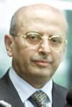 Almotamar Net - SANAA- Yemen foreign affairs and expatriates minister Dr Abu Bakr al-Qirbi said Monday his ministry summoned senior officials in Yemen embassy in Berlin in the wake of its receiving of complint from the German foreign ministry.

