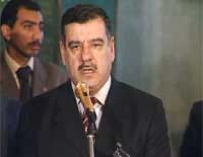 Almotamar Net - Iraqs government has offered a major concession to former members of Saddam Husseins regime by proposing a law that would allow some of them to return to power. The announcement was made at an Arab League summit in Cairo. "This is for all Iraqi parties who want to be a part of the reconciliation project. There is no solution for Iraq without this reconciliation. This includes Baathists and non-Baathists," said government spokesman Fateh al Fayaad.