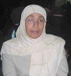 Almotamar Net - SANAA- Minister of Social Affairs Dr. Amat Arrazaq Hummad disclosed amendments to child and juvenile rights, which are decided to be submitted to the Cabinet next week, with an aim to add to them punishments on violence against children, namely with regard to child trafficking. 