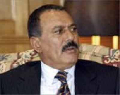 Almotamar Net - Interview conducted by Dhain Shaheen and Sami al-Riyami

President Ali Abdullah Saleh has affirmed that relations between Yemen and Gulf Cooperation Council states are good and distinguished and are based on concrete brotherly bonds and special relations even among the officials, beyond official limits and protocols. 
