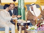 Almotamar Net - Riyadh: Iranian President Mahmoud Ahmadinejad arrived in Riyadh yesterday on his first official visit to Saudi Arabia, a trip that many in the region hope will help calm sectarian tensions threatening the Middle East as well as conflicts in Iraq and Lebanon.
