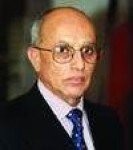 Almotamar Net - The political advisor to the president of the republic Dr Abdulkarim al-Eryany called Wednesday on government and non-governmental establishments and the civil society in general to be aware of the danger of the phenomenon of children smuggling and trafficking so that to be able to encounter them.