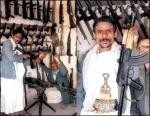 Almotamar Net - The Yemeni interior ministry announced Thursday it has begun carrying out the decision of collecting medium and heavy weapons and closing down the shops of selling them existing in some markets of Yemen. It indicated it has put six months as a period of time for implementing the plan of collecting weapons.