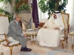 Almotamar Net - The Emir of Qatar Sheikh Hamad Bin Khalifa al Thani received Sunday  a message from president Ali Abdullah Saleh of Yemen related to bilateral relations and issues of common interest.

