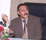 Almotamar Net - President Ali Abdullah Saleh urged the National Committee for Combating Corruption to perform its work in fighting corruption at different establishments of the state. 