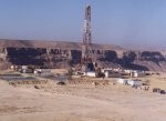 Almotamar Net - The Godah 7 development well was drilled to a total measured depth of 2,386 meters (approximately 200 meters into Basement) and subsequently plugged back and completed as a producing Qishn S1A oil well. Godah 7 was drilled at a location approximately 770 meters east of the Godah 6. Godah 7 is currently producing 438 barrels of oil per day and 7 barrels per day of water from a 4 meter interval in the Qishn S1A sand. The production rate is pump constrained. Installation of a higher capacity down-hole electrical submersible pump (ESP), which could double the production, will be considered once the production has stabilized.