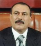 Almotamar Net - President Ali Abdullah Saleh on Tuesday presided over a large meeting to discuss the current situations in the economic, developmental and security fields and the government plans related to improve and develop the performance. 
 The meeting was attended by the vice-president Abd Rabeh Mansour Hadi, the Prime Minister Dr Ali Mahmoud Mujawar, chairman of the Shoura Council Abdulaziz Abdulghani, the political advisor to the president Dr Abdulkarim Al-Eryany, Secretary-General of the General Peoples Congress Abdulqader Bajammal and cabinet members.
