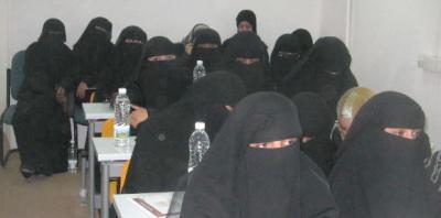 Almotamar Net - The Yemeni organisation for the woman and child development (SOUL) has warned against the dangers resulting from pregnant women who chew qat. The organisation pointed out to results of studies conducted in the field of reproductive health in the Yemeni environment. 