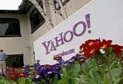 Almotamar Net - Toronto   Microsoft Corp. revealed plans for a surprise $44.6-billion (U.S.) cash and stock takeover offer for struggling Internet search pioneer Yahoo! Inc., in a move that would not only dramatically increase its share of the global Web search business but would have serious implications for top dog Google Inc.