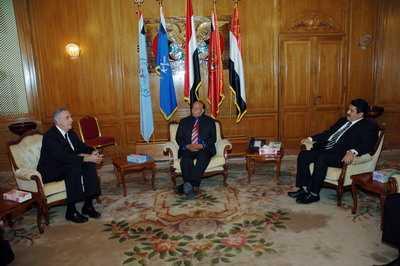 Almotamar Net - Yemens Vice President Abid Rabeh Mansour Hadi said Sunday that Yemen suffers from health difficulties because of the waves of migration from African countries particularly from countries of the Horn of Africa. 