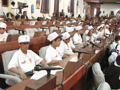 Almotamar Net - The Democratic School has on Monday finished the operation of registration in the schools selected for the election of members of the Children parliament for 208 in all governorates of Yemen. 