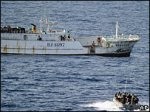 Almotamar Net - Two US Navy vessels, USNS Kanawaha and USS Shoup, responded to a ship in distress in the Gulf of Aden on 4 May and towed the boat to Yemeni territorial waters, where it arrived May 6, so the dhow could be repaired. 
