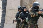 Almotamar Net - Official sources at the Ministry of Interior affirmed Wednesday the arrest of five elements of rebellion and terror in the district of Bani Hushaish that were arrested on Tuesday. Thus, the number of the captured insurgents in the past few weeks has risen to 45. 