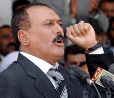Almotamar Net - President Ali Abdullah Saleh declared Thursday the end of the war in Saada province, the north of Yemen.
"The war in districts of Saada province ended three days ago and it will never back." Saleh said during the inauguration ceremony of summer centers and youth camps organized by the Supreme Committee for Summer Centers and Youth Camps and Ministry of Youth and Sport.
