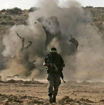 Almotamar Net - Islamic Resistance Movement Hamas announced Sunday the killing of nine Israeli soldiers during the start of the ground attack on the Gaza Strip that began last night. 