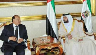 Almotamar Net - Vice President Abdu Rabo Mansour Hadi handed over on Tuesday a letter from President Ali Abdullah Saleh to President of United Arab Emirates UAE Khalifa Bin Zayed Al Nahyan. The letter is pertaining to sisterly relations of the two countries and issues of common interest.