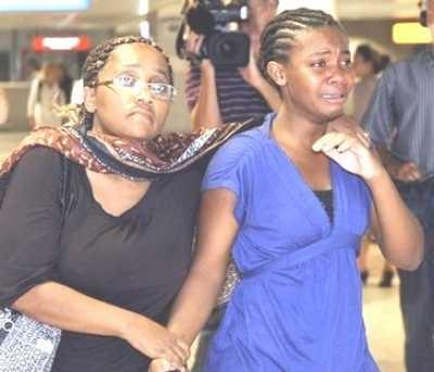 Almotamar Net - One of the black boxes from a Yemeni airliner has been located, a Yemeni official said Wednesday, a day after the airplane crashed into the Indian Ocean off the Republic of Comoros. 

