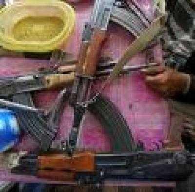 Almotamar Net - About 6200 pieces of weapon have been seized during the first half of July in all governorates of the country, a source at interior ministry said on Wednesday.