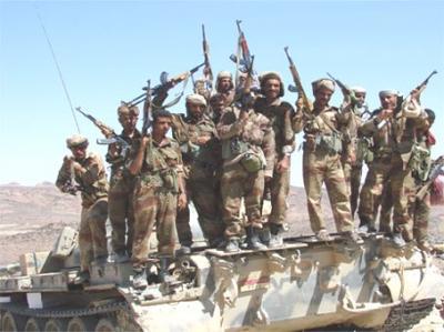 Almotamar Net - Armed forces and security demanded on Friday those who were misled by criminal al-Houthis to surrender to armed forces, security authorities and local authorities in Saada province. Thirty-six of those elements have resorted to reason, announcing their joining armed forces to fight the elements of sabotage