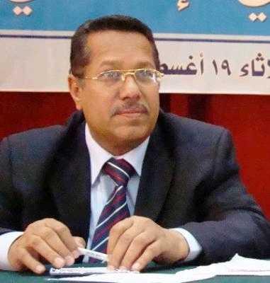 Almotamar Net - Assistant Secretary General at the General Peoples Congress (GPC) for  the Information Sector Dr Ahmed Ubeid Bin Daghr has affirmed that the Arab stance in general and the Gulf in particular is strongly supportive and backing up the Yemeni unity and it realises its strategic importance in stability of the region and the world. 