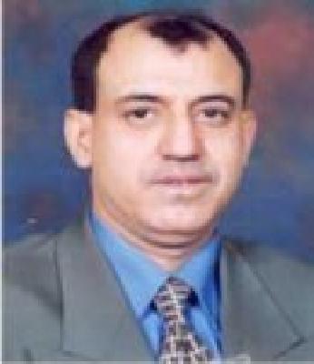 Almotamar Net - Head of the General Peoples Congress (GPC) parliamentary bloc Sultan al-Barakani has wondered Monday of the talk of two opposition members of parliament Abdul Razaq al-Hajri and Abdul Karim Shaiban about rise of oil products prices in the Yemeni market. 
