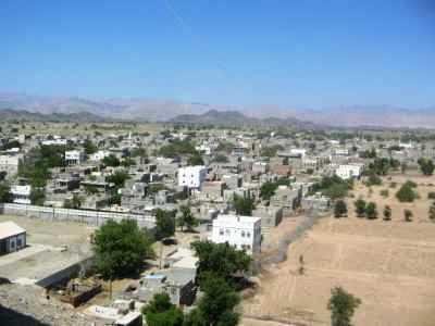 Almotamar Net - A security source in Abyan province told Almotamar.net that elements of al-Qaeda organisation set up for one of the sheikhs of Al Fadhl and killed one of his companions and his nephew was injured. 