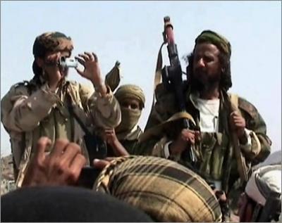 Almotamar Net - Two of al-Qaeda terrorist elements in Yemen have been killed Saturday while they were in a suicidal attempt with a car bomb and were aiming at a military patrol on its way to Modia area, Abyan province while chasing terrorist elements in the district. 