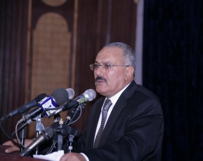 Almotamar Net - President Ali Abdullah Saleh confirmed on Wednesday that the martyrs families and sons would be given full care as much as possible. 