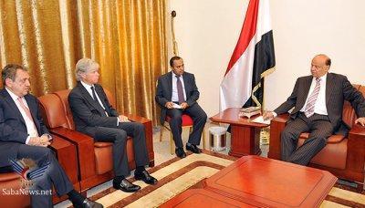 Almotamar Net - Sanaa- Yemens Vice President Abed Rabou Mansour Hadi on Sunday received the British Ambassador to Yemen Jonathan Wilks. During the meeting there was discussion of the efforts exerted for addressing supplies, especially oil and its products and gas and for avoiding deterioration of situations in those aspects. 

