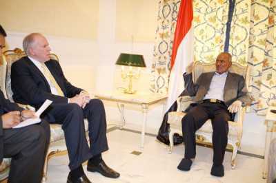 Almotamar Net - Riyadh- Yemen President Ali Abdullah Saleh received at his wing in the Saudi Military Hospital in the Saudi capital Riyadh on Sunday received Chief Advisor to the US President for Counterterrorism Affairs and Homeland Security John Brennan. 