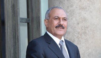Almotamar Net - President Ali Abdullah Saleh sent on Wednesday a condolence message to the family of Shura Council chairman Abdul-Aziz Abdul-Ghani.
