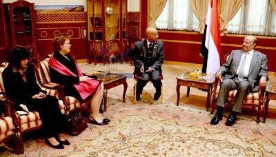 Almotamar Net - 
 President Abd Rabbo Mansour Hadi met here on Sunday with Deputy Assistant Secretary of the U.S. State Department for Middle East Affairs Barbara Leaf.

