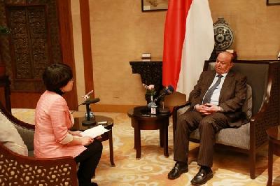 Almotamar Net - President Abd Rabbo Mansour Hadi on Tuesday said that China was one of the key supporters to the reunification of Yemen on 22 May 1990.

"We, in Yemen, support Chinas unity  and this is a consistent policy of Yemen," the President said in an interview with Xinhua, the official press agency of China.
