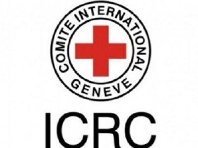 Almotamar Net - 
The International Committee of the Red Cross (ICRC) team evacuate on Thursday 40 casualties from Dammaj area due to conflict between the Salafists and Houthis, Saada governor said Thursday.

