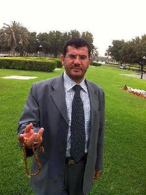 Almotamar Net - Two gunmen riding a motorcycle assassinated MP and National Dialogue member Abdul-Karim Jadban as he got out of Al-Shokani mosque in Sanaa on Friday evening. 