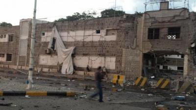 Almotamar Net - A car bomb attack targeted the Security Department in Aden province at 02:00 a.m. on Tuesday and resulted in injuring of seven security men.
