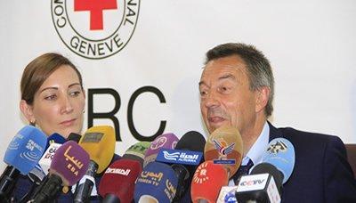 Almotamar Net - 
President of the International Committee of the Red Cross (ICRC) Peter Maurer has said that the ICRC will expand its activities in Yemen.

In a press conference in Sanaa on Sunday, Maurer affirmed that his visit will achieve positive and prompt results with regards to the humanitarian response in Yemen.

He said that he is optimistic that the visit will result in doubling the ICRC efforts to face this disastrous situation as what the ICRC and its partners currently provide cannot cover all the humanitarian aspects, specially that the country is under siege.
