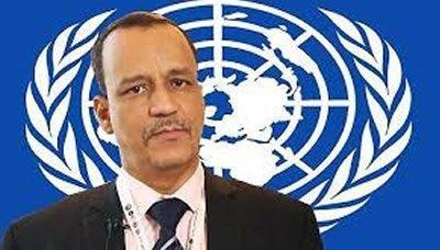 Almotamar Net - The UN special envoy to Yemen has called on Yemeni parties to attend Kuwait talks in good faith and flexibility to reach a political solution to the current crisis.

"The path to peace might be difficult, but it is workable," Ismail Ould Cheikh Ahmed said on Friday night in his briefing to the UN Security Council on the situation in Yemen.

The UN envoy stressed that a positive outcome will require difficult compromises from all sides, as well as determination to reach an agreement.

"Yemen is now at a critical crossroad," he told the Security Council. "One path leads to peace while the other can only worsen the security and humanitarian situation."

Ould Cheikh explained that he would ask the participants in the talks to put an operational plan for the points that the talks will start from.
