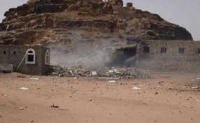 Almotamar Net - The Saudi-led aggression coalition continued airstrikes and rocket bombing on different districts of Saada province, a security official said Saturday.

The Saudi war jets waged two raids on each of districts of al-Dhaher and Shuda near the border and one raid on Al al-Hammadi area in Baqem district, the official explained.
