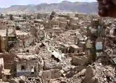 Almotamar Net - Saudi aggression coalition warplanes launched several strikes on Saada province and Asir region overnight, a security official said on Tuesday.

Two strikes targeted al-Malahidh market in al-Dhaher district and other two strike targeted Shada district in Saada.

Further five raids hit al-Buqa crossing point 
