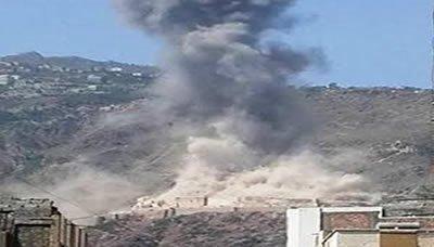 Almotamar Net - Saudi aggression warplanes on Wednesday launched two raids on Nehm district of Sanaa province. 

A local official said that the aggression warplanes targeted a gas station in a Mahali area which completely led to the destruction of it. 

The raids also caused huge damage to citizens homes and their properties. 
