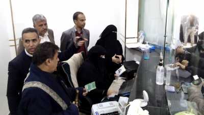 المؤتمر نت - بدء صرف الحوالات النقدية بهذه المحافظة
