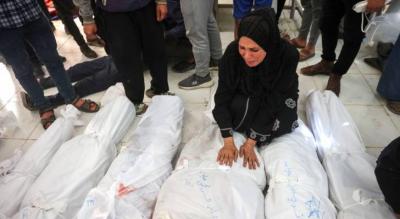 المؤتمر نت - استشهد 17 فلسطينياً، وأصيب عدد آخر، جراء تواصل الغارات وعمليات القصف الإسرائيلي للمنازل والخيام