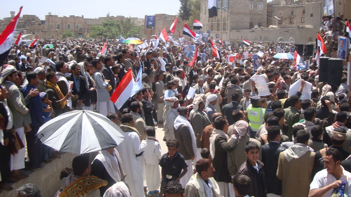 أبناء محافظة ذمار في مسيرة حاشدة بعد صلاة الجمعة