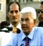 Almotamar Net - The Special Penal Court fixed next Sunday a date for beginning to try 35 persons on charge of forming an armed gang to attack oil and tourist facilities and political personalities and foreigners living in Yemen.
A judicial source told almotamar.net that the 35 persons will stand trial before the court on charge of attacking oil installations in Hadramout and Mareb and among them is the bodyguard the Joint Meeting Parties for latest presidential elections candidate.
