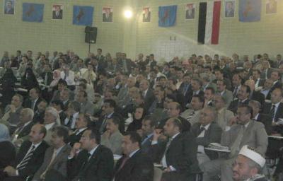 Almotamar Net - The GPC capital secretariat branch permanent committee condemned terrorist acts and practices carried out by the saboteur elements in some districts of Saada governorate and practices aimed against security and stability of the homeland. It also condemned their impinging on Yemens great grains and the achievements of its political leadership under the unity and the constitution in addition to their skepticism in its national choices, political pluralism and human rights.